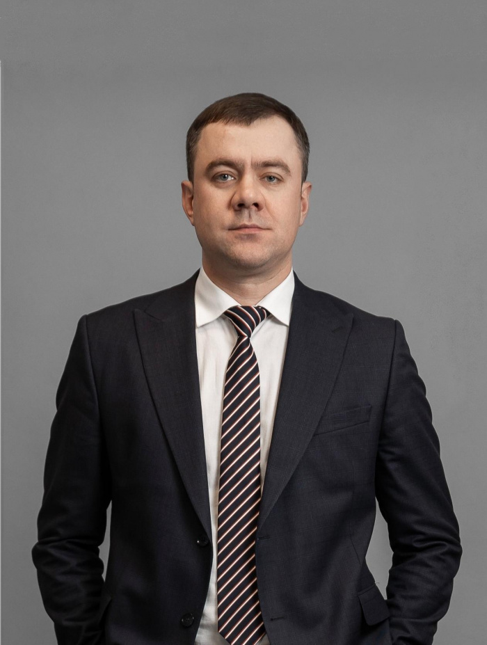 Волков Денис Сергеевич - Исполнительный директор